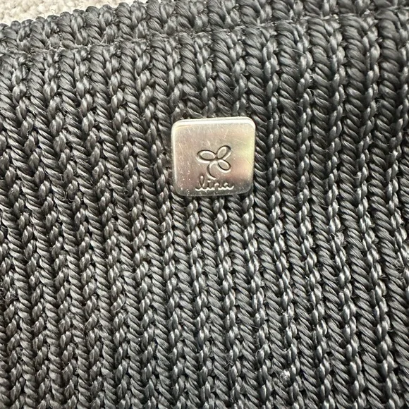 Black Lina purse with braided handle and groovy liner - Picture 2 of 6